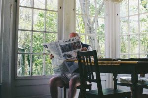 newspaper readership aging